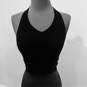 EFFORDRAM BLACK RIBBED KNIT V NECK CROPPED HALTER TOP SIZE SMALL